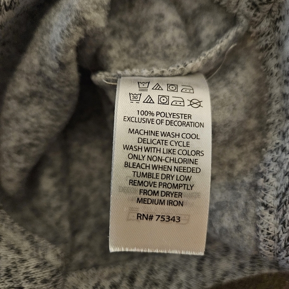 Max Studio Baby Girls 18M Poncho Cape Jacket w Arm Holes Heather Gray EUC - Picture 6 of 8